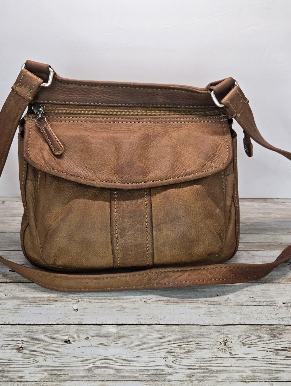 Vintage Fossil Classic Crossbody Brown/Tan Pebbled Leather Bag/Purse #75082